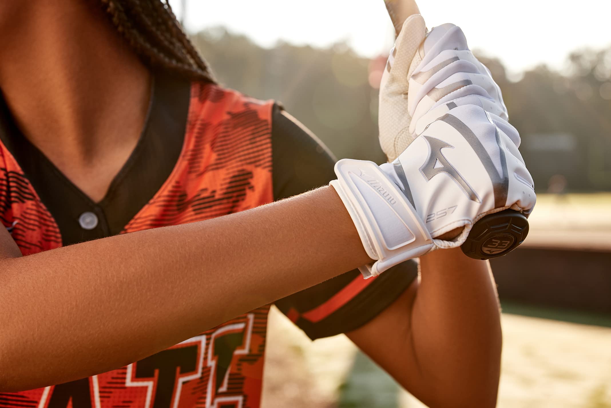 Mizuno F-257 Women's Softball Batting Gloves | Pair | Full Grain Leather Palm | AirMesh Inserts | QuikAdjust Wrist Tab - Image 3