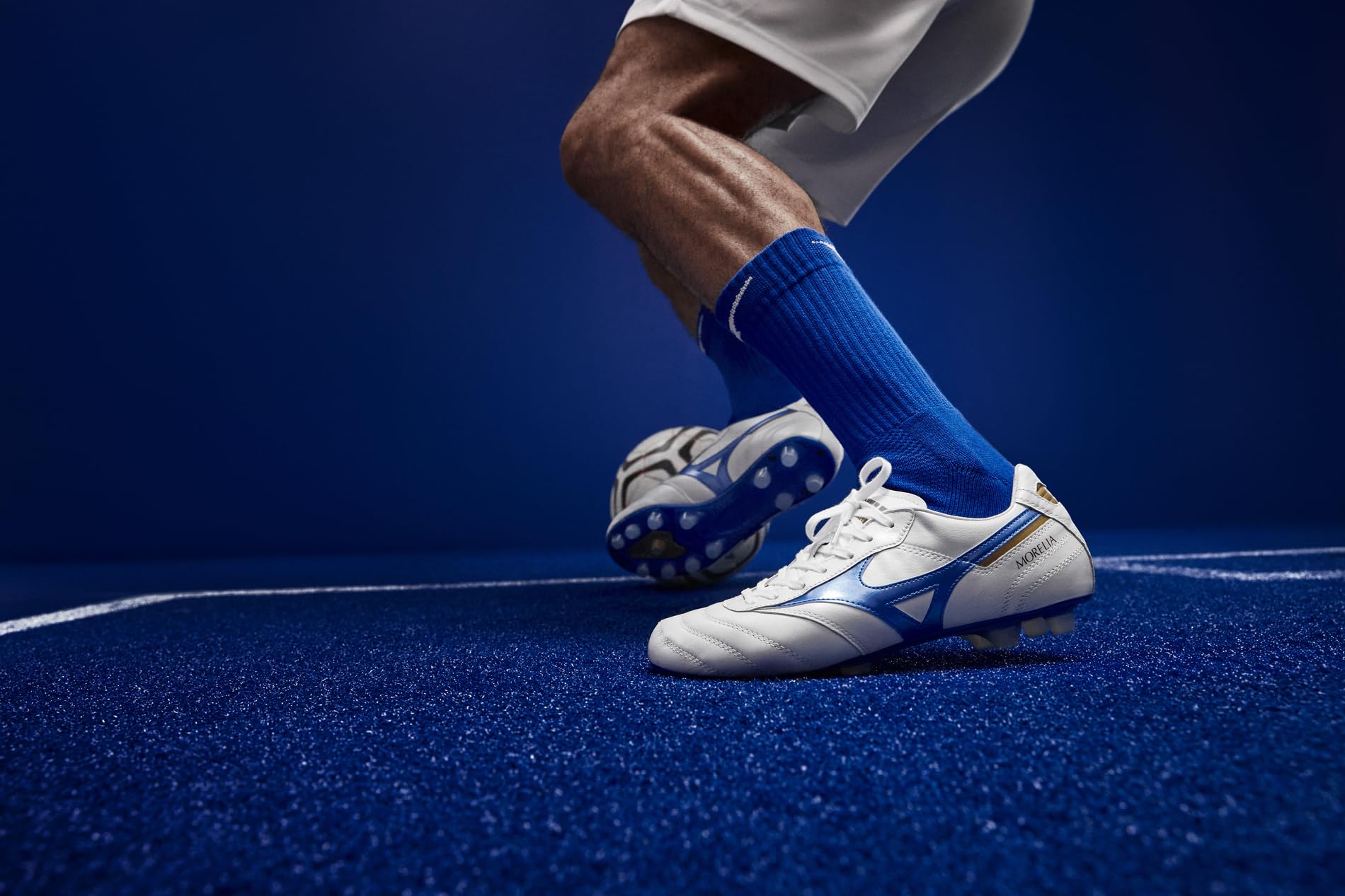 Mizuno Mens Morelia II Made in Japan Soccer Shoe - Image 7